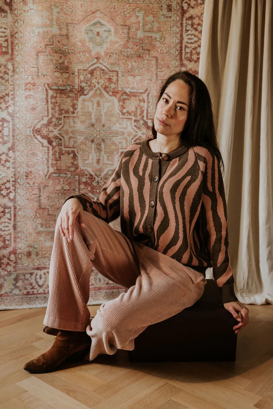 Raglan Knitted WOMEN'S Cardigan - PINK ZEBRA