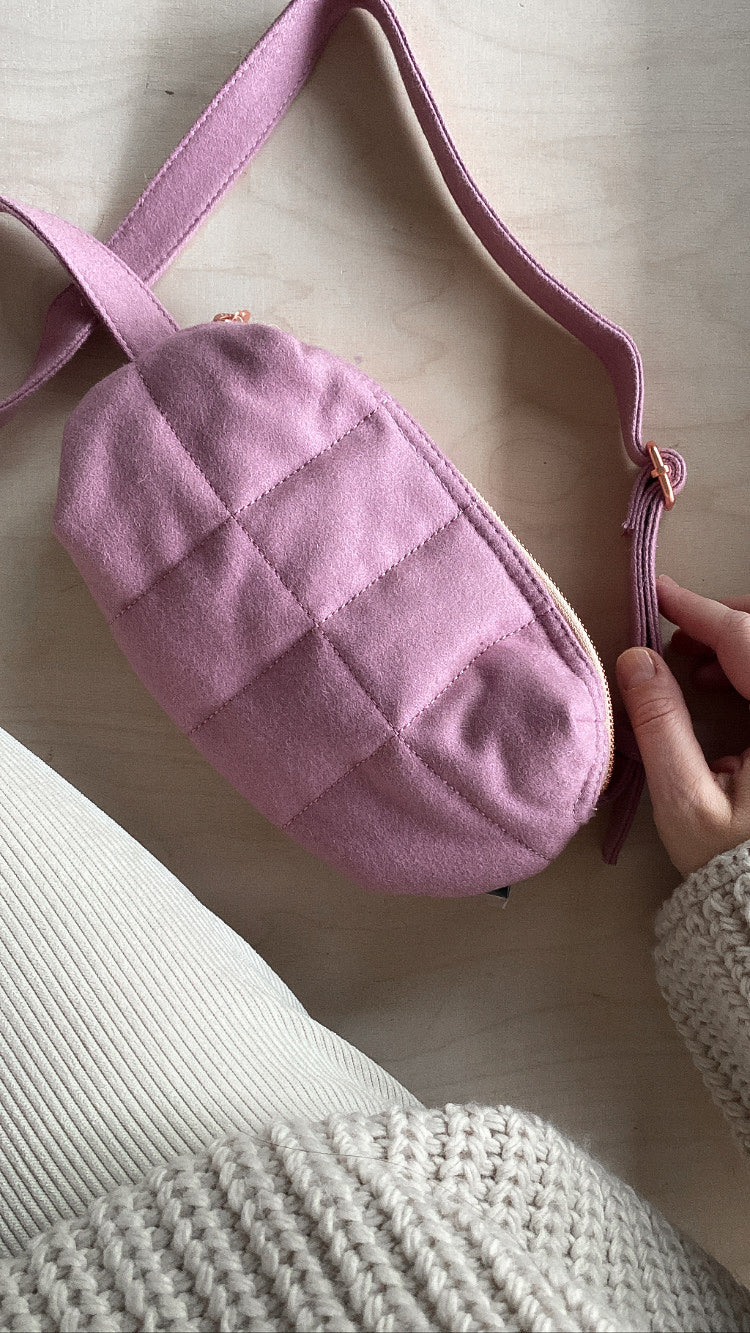 Puffy belt bag ''Rose''