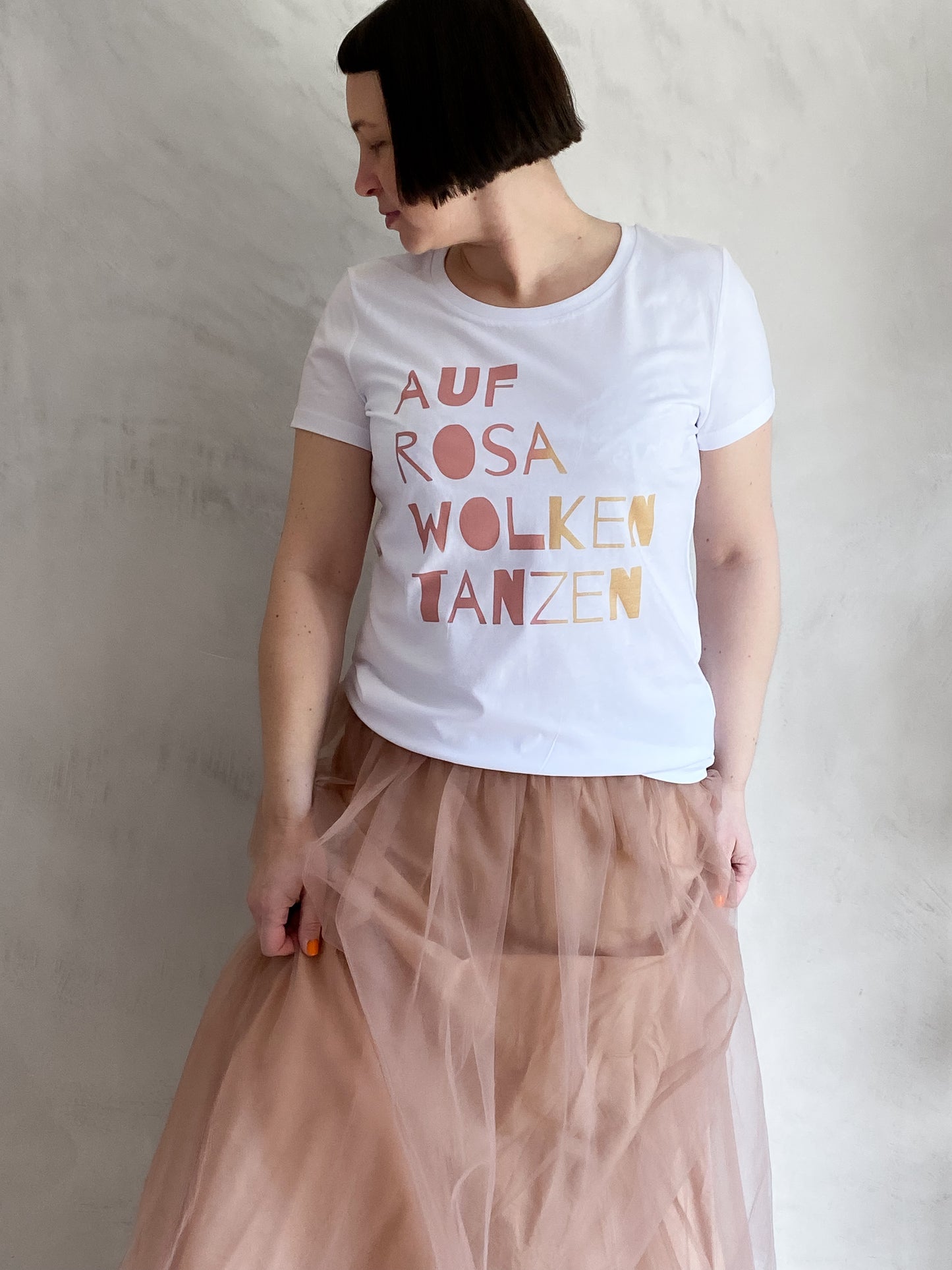 Shirt "AUF ROSA WOLKEN TANZEN"