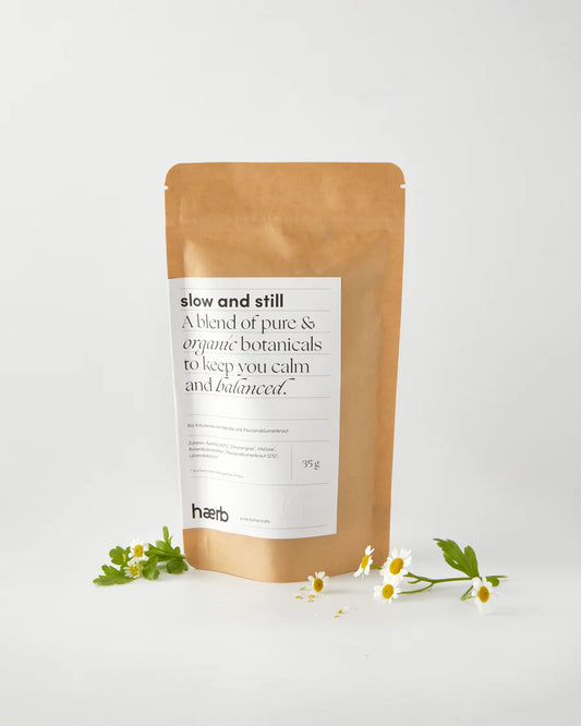 slow and still // Kamille und Passionsblumen - kraut