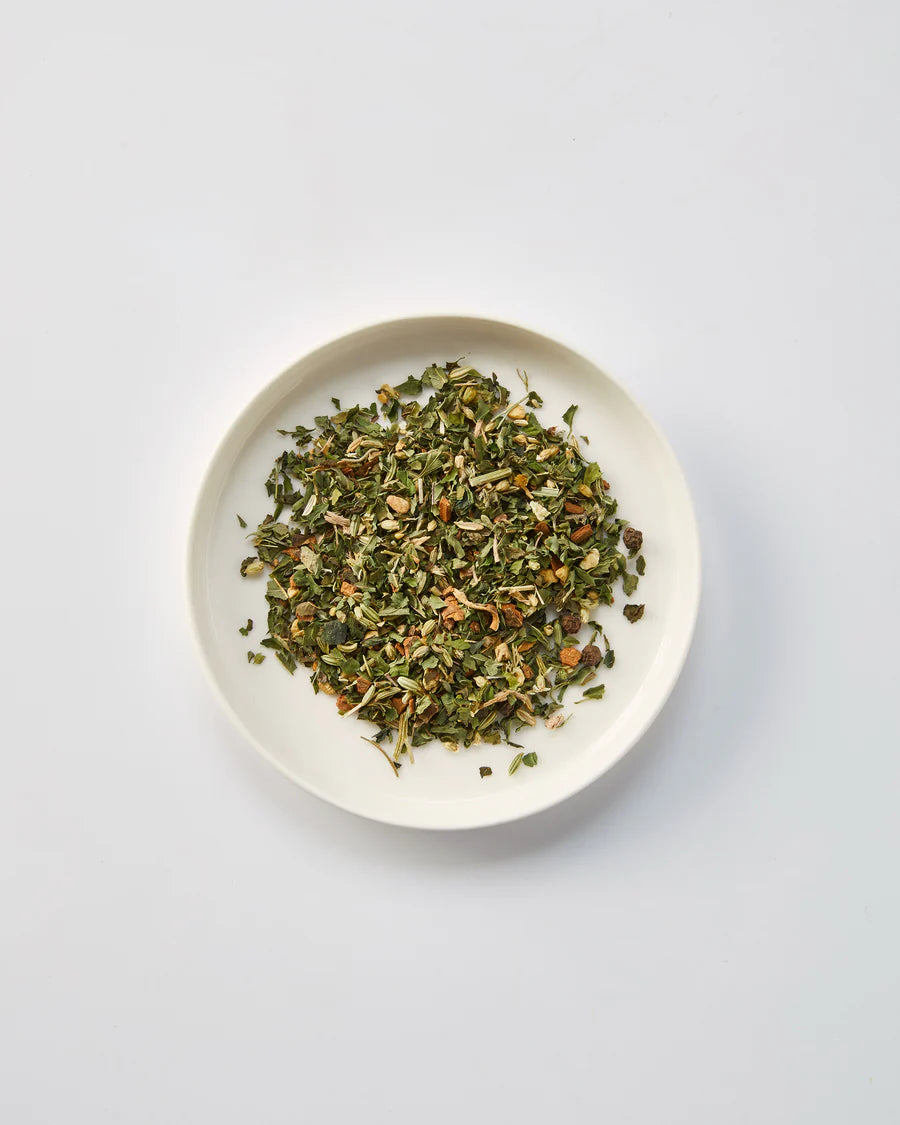 fresh and clean // Schafgarbenkraut und Löwenzahnwurzel