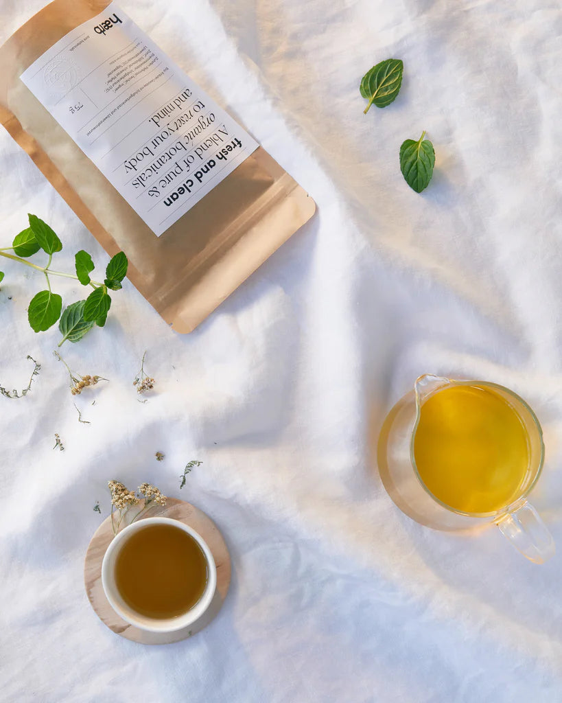 fresh and clean // Schafgarbenkraut und Löwenzahnwurzel